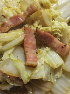 白菜とベーコンのバター醤油炒め-レシピのメイン写真
