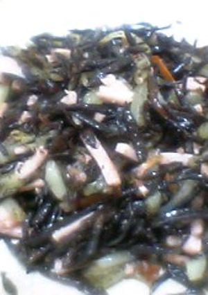 魚肉ソーセージ＆おジャガ入り♪ひじき炒め-レシピのメイン写真