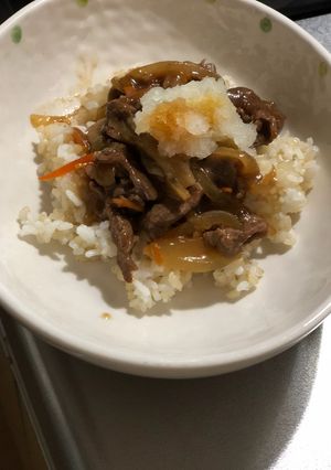 簡単 牛丼屋を上回るスタミナ牛丼-レシピのメイン写真