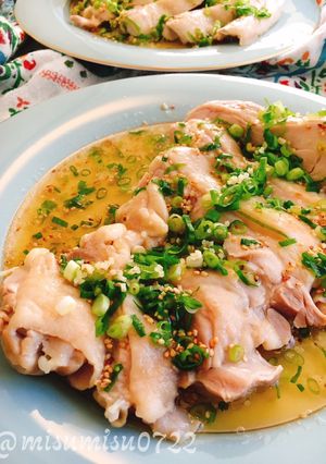 蒸し鶏の台湾料理☆葱油鶏(ソンユーチー)-レシピのメイン写真