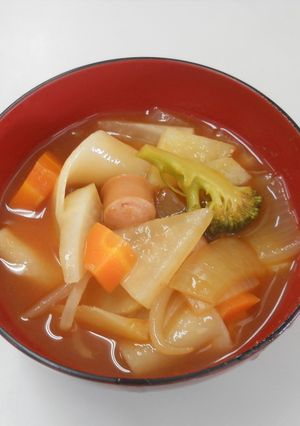 トマトスープおきりこみ-レシピのメイン写真