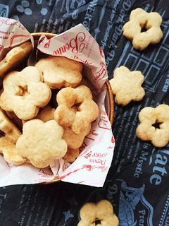 簡単おやつ☆きな粉の型抜きクッキー。-レシピのメイン写真