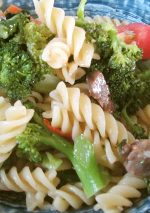 牛肉とブロッコリーのにんにくパスタ-レシピのメイン写真