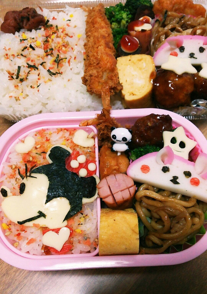 今日のキャラ弁12/4[ミニー&うさぎ蒲-レシピのメイン写真