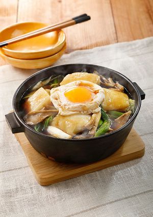 落とし卵で♪とろとろ餅ねぎの甘じょうゆ煮-レシピのメイン写真