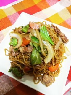 Wソースが決めて☆我が家の焼きそば-レシピのメイン写真
