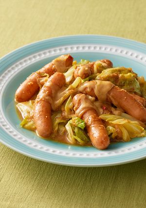 シャウエッセンとキャベツの胡麻味噌チーズ-レシピのメイン写真