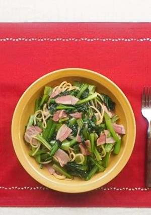 【５分】小松菜とベーコンのパスタ-レシピのメイン写真