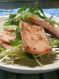魚肉ソーセージと貝割れの和え物-レシピのメイン写真