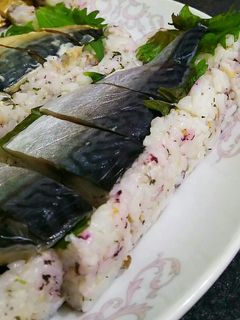 〆鯖&焼き塩サバの押し寿司♥我が家風♥-レシピのメイン写真