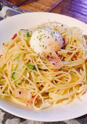 キャベツのペペロンチーノ 温玉のせ-レシピのメイン写真