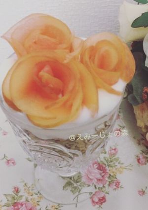 超簡単☆可愛い薔薇のシリアルヨーグルト-レシピのメイン写真
