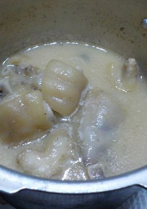 豚足欲充足のための豚足の豚骨スープ煮込-レシピのメイン写真