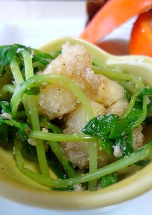 豆苗とバナナの胡麻和え-レシピのメイン写真