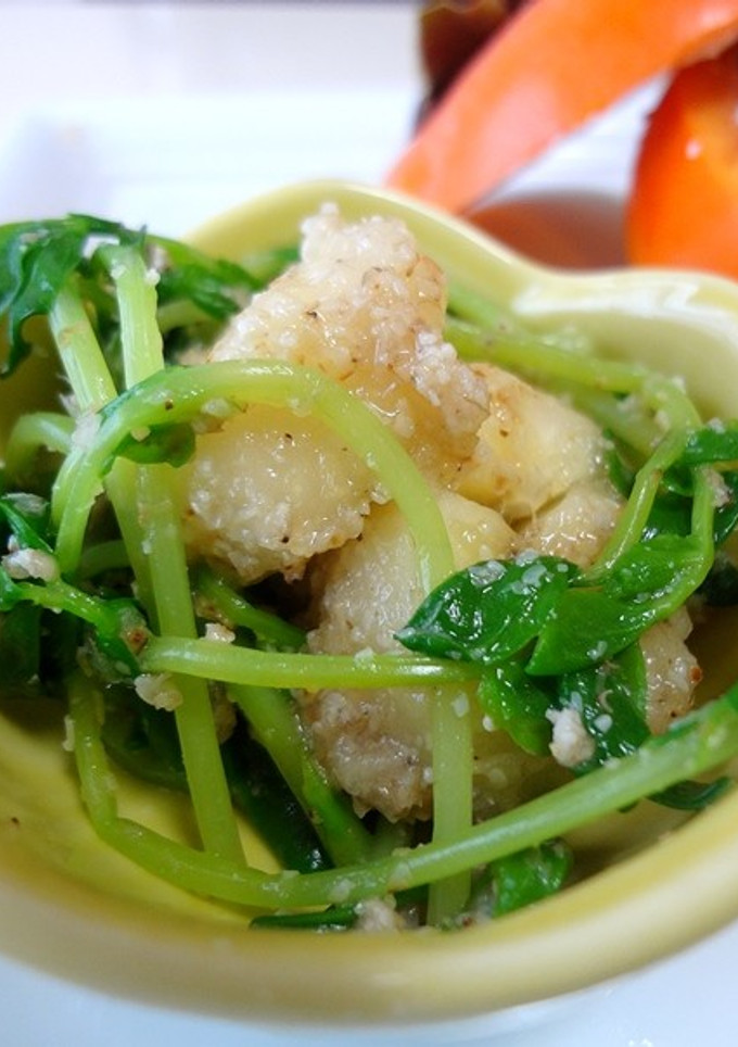 豆苗とバナナの胡麻和え-レシピのメイン写真