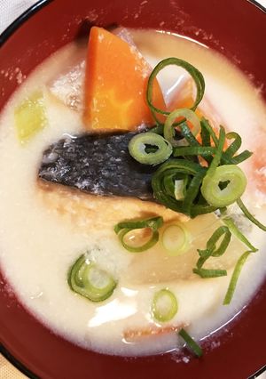 あったか♡簡単!たっぷり鮭粕汁☆*:.-レシピのメイン写真