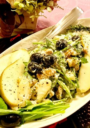 洋梨クルミとルッコラでチーズ雪見サラダ-レシピのメイン写真