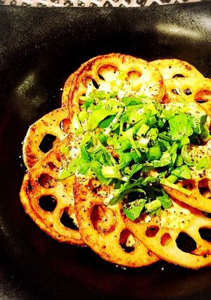 簡単！美味すぎ！焼き蓮根のクレソンソース-レシピのメイン写真