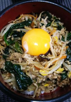 炒めるだけ！！手抜き ビビンバ丼-レシピのメイン写真
