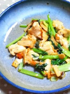 ほうれん草と鶏モモ肉のチーズ炒め-レシピのメイン写真