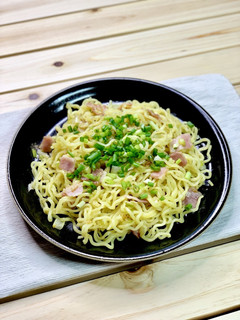 家の調味料で♪ねぎ絡む簡単うま塩焼きそば-レシピのメイン写真