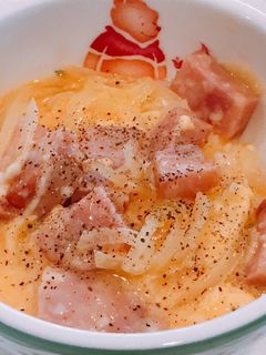 レンジで簡単、とろり濃厚カルボナーラ丼!-レシピのメイン写真