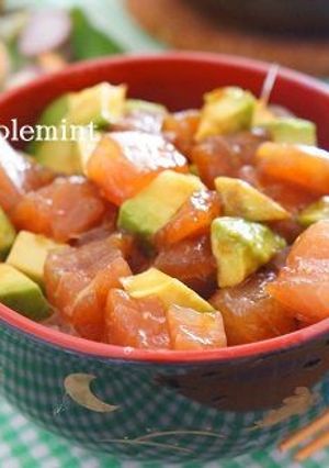 ごま油香るまぐろとアボカドのアヒポキ丼-レシピのメイン写真