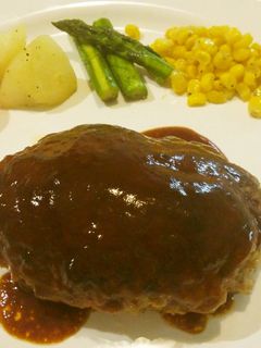 ハンバーグ-レシピのメイン写真