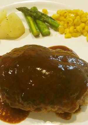 ハンバーグ-レシピのメイン写真
