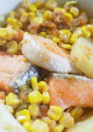 シャケとじゃがいもとコーンの照り味噌マヨ-レシピのメイン写真