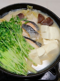 身体もポカポカ♡ヤマキ基本のだしで石狩鍋-レシピのメイン写真
