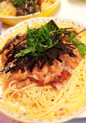 納豆おろし乗せバター梅肉パスタ-レシピのメイン写真