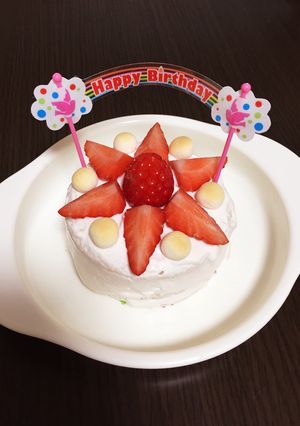 簡単☆初めての誕生日に手作りケーキ♡-レシピのメイン写真