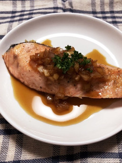 鮭のムニエル 甘酢玉ねぎがけ-レシピのメイン写真