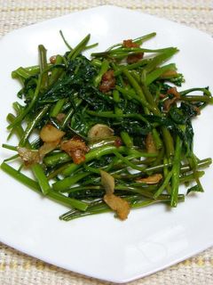空芯菜(クーシンサイ)のニンニク炒め-レシピのメイン写真