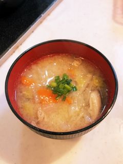 出汁がきいてる!基本の豚汁-レシピのメイン写真