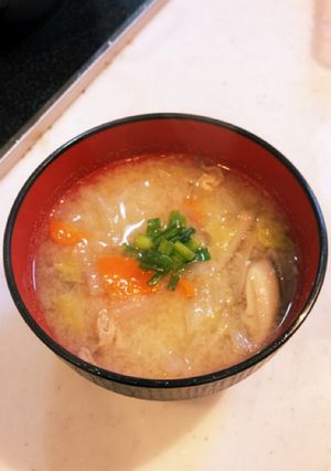 出汁がきいてる！基本の豚汁-レシピのメイン写真