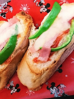 バケットピザ-レシピのメイン写真