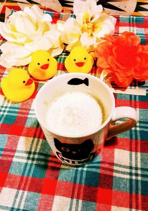 ホットミルクにもシナモンと胡椒-レシピのメイン写真