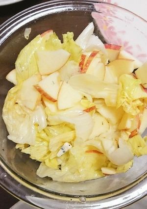 りんごとチーズのサラダ-レシピのメイン写真