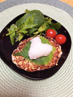 鯖缶とレンコンのヘルシーハンバーグ-レシピのメイン写真