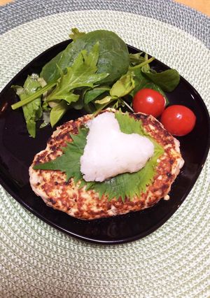 鯖缶とレンコンのヘルシーハンバーグ-レシピのメイン写真
