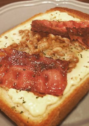 満足♪まな板いらず納豆マヨチーズトースト-レシピのメイン写真