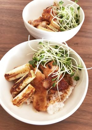 フライパンで作る簡単 焼鳥丼-レシピのメイン写真