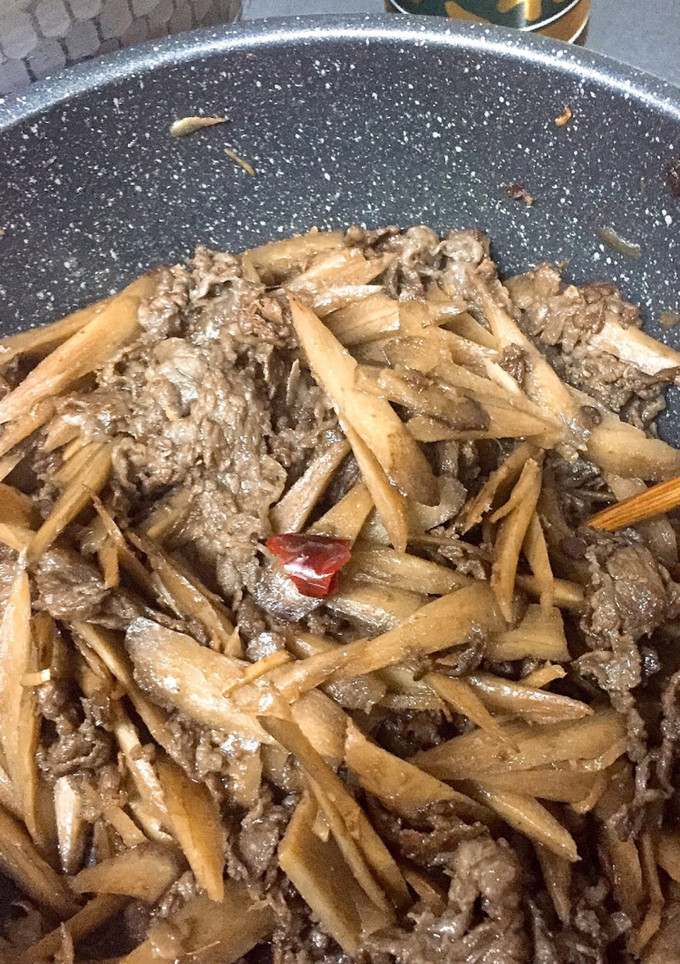 源たれで。牛蒡と牛肉のしぐれ煮風。-レシピのメイン写真