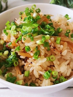 ホタテの干し貝柱と大根の炊き込みご飯♪-レシピのメイン写真