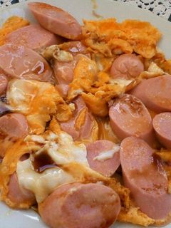 朝食に♪簡単お魚ソーセージの卵とじ-レシピのメイン写真