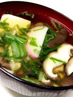 いりこだしで簡単!豆腐ときのこのお吸い物-レシピのメイン写真