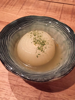 超簡単!たまねぎそのまんまみりん煮-レシピのメイン写真