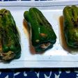 まるごとピーマンの肉詰め